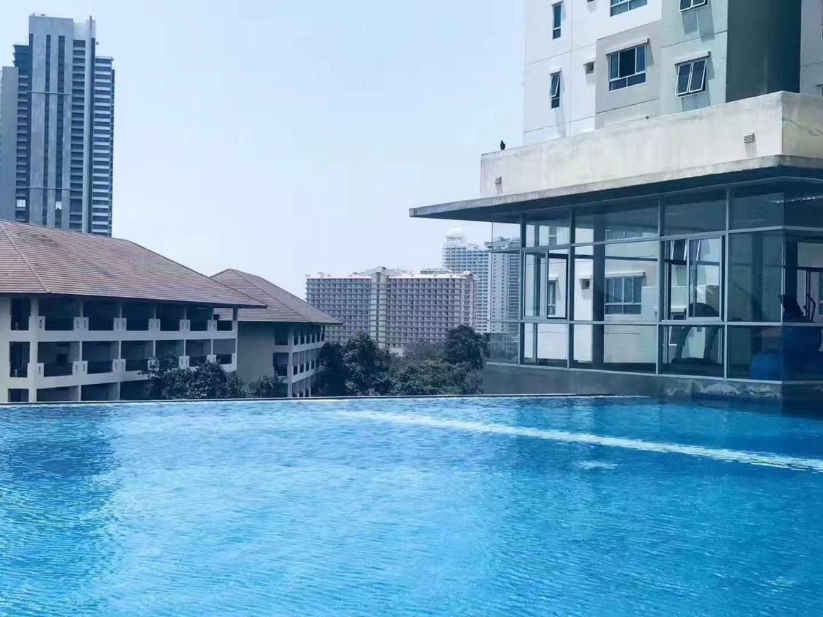 The Base Condo Патая Екстериор снимка